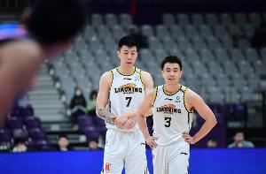 赵继伟鼓励张镇麟:继续冲击更好的 老弟加油!