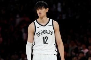  媒体人：篮网来中国是提供情绪价值而非秀优越 小丁当初可有球权